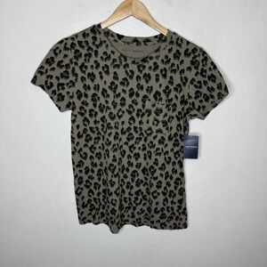 New Lucky Brand Essential Pocket Tee Olive Green Animal Print Women' s‎ Small